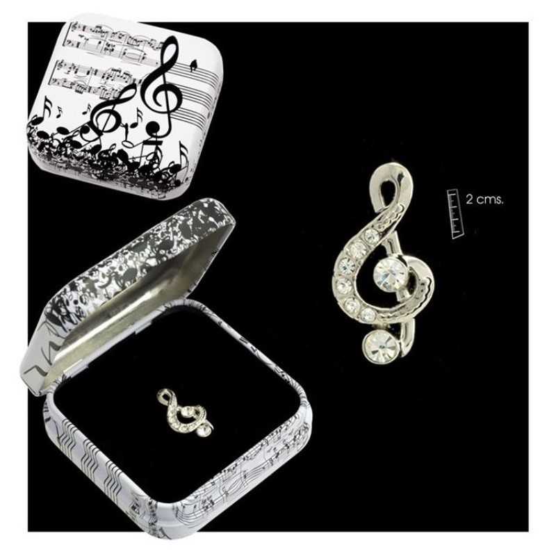 Pin clave piedras blancas música